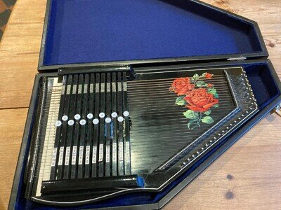 Autoharp / Zither - Possibly Rosetti - with Hard Case
