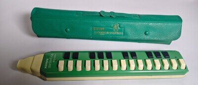 Vintage Hohner Melodica Soprano With Original Bag. 34cm