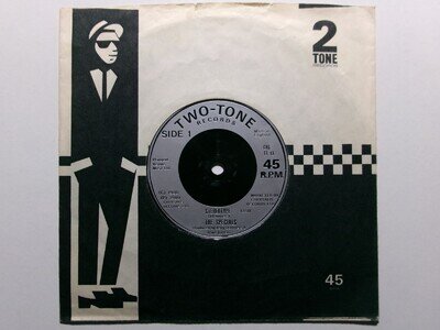 THE SPECIALS STEREOTYPE INTERNATIONAL JET SET TWO TONE CHS TT 13 SPECIAL AKA SKA