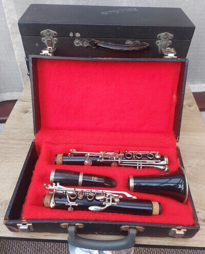 Clarinet Parts 4x Clarinet Cases With Parts