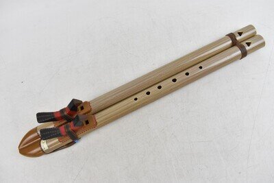 Pre-Loved Native American Double Flute With Totem Terre Note G Unboxed