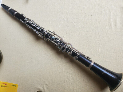 Nice old wooden Clarinet in Bb (?) 6 rings, "Lange Ravensburg" German system