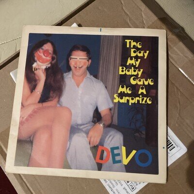 Devo – The Day My Baby Gave Me A Surprize 1979 Virgin 7” New Wave