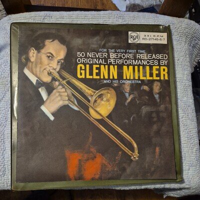 50 never before released original performances Glenn Miller 3 recordsVG/VG(6242