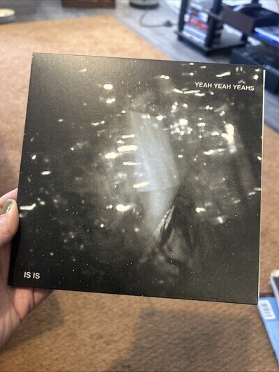 Yeah Yeah Yeahs Isis Is Is 2 X 7" vinyl EP Dress Up Records Rare 2007