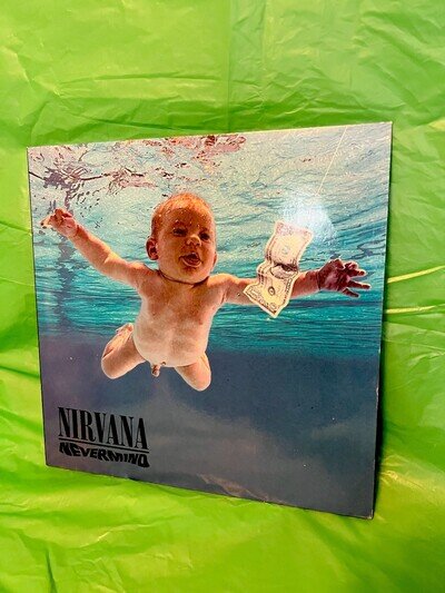 Nirvana Nevermind 1991 Original First Pressing LP with Upside Down Inner Sleeve