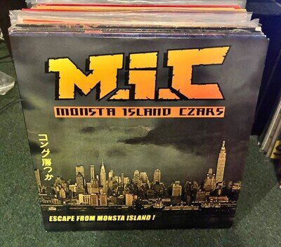 Monsta Island Czars (MF DOOM) 2xLP Escape from Monsta Island vinyl. Def Jux