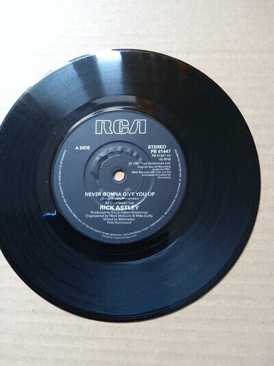 Rick Astley 'Never Gonna Give You Up', 7" Single Vgc