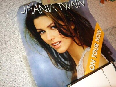 Shania Twain *RARE 36" x 30" Vintage Plastic Concert Tour Poster/Beautiful Image