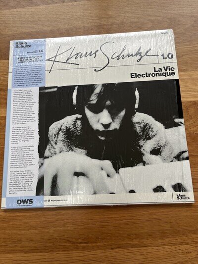 Vie Electronique, Vol. 1.0 Vie Electronique, Vol. 10 by Klaus Schulze (2018)