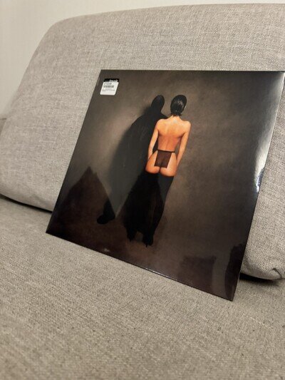 ¥$ (Kanye West & Ty Dolla Sign) - Vultures 1 Clear & Gold Splatter Vinyl Edition