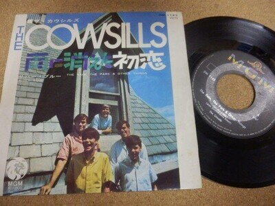 Single Edition Cowsills First Love Disappeared In The Rain