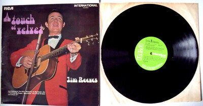 Jim Reeves - A Touch Of Velvet - Vinyl LP - Excellent