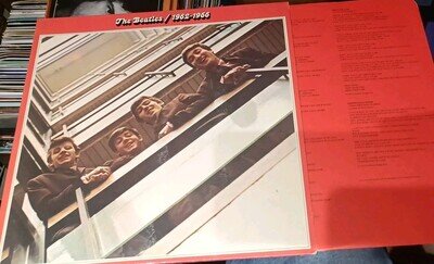 THE BEATLES ~ 1962-1966 ** 1978 UK APPLE 2 x LP RED VINYL.