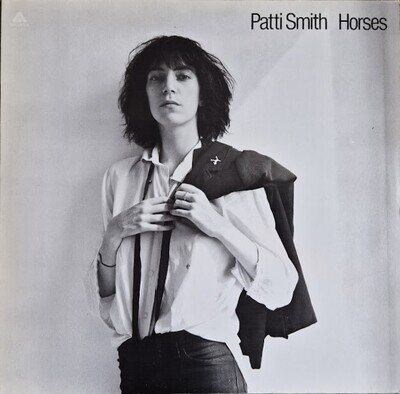 PATTI SMITH - HORSES. 1979 GERMANY REISSUE LP - EXCELLENT