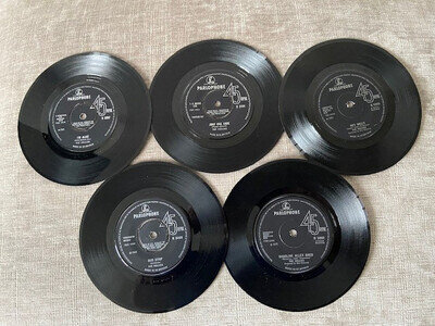 The Hollies, 5 singles, inc. I'm Alive/Bus Stop/Just One Look.