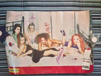 Original Signed Spice Girls Poster 1996. Signed by all 5 Spice Girls!