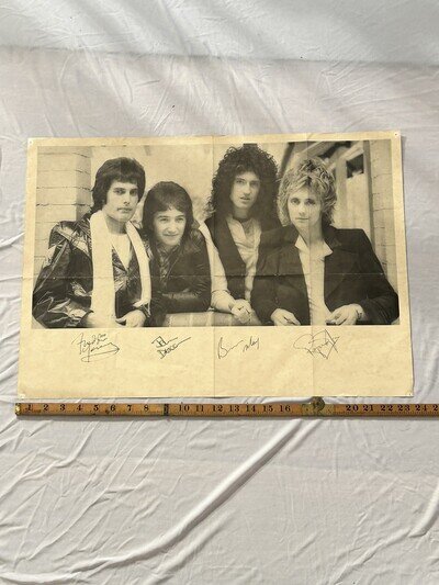 Queen - Original 1977 News Of The World Fan Club Promo Poster
