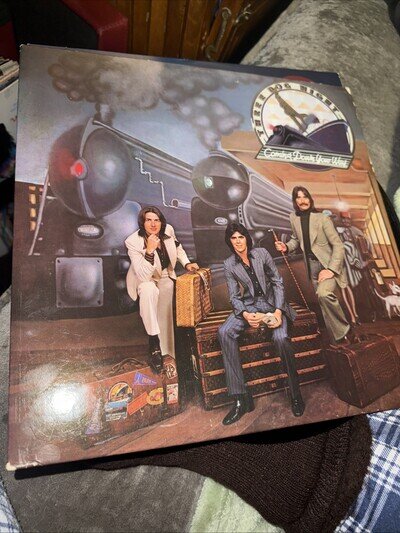 THREE DOG NIGHT 'COMING DOWN YOUR WAY' VINYL LP 1975 (UNITED STATES) VG+
