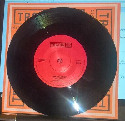 NEW- The TERMITES / TOMMY McCOOK - Love up Kiss up / Second Fiddle - TBX028