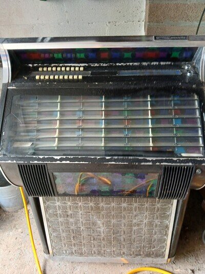 Wurlitzer Vintage Freestanding Record Player Jukebox Machine Pre-decimal Coins