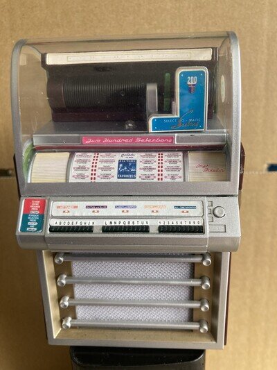 Minature Juke Box Seaburg v220 1955 Model, Lights And Sound.