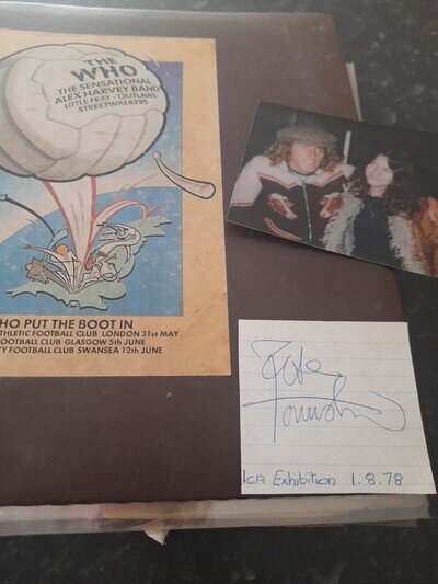 THE WHO Scrap Book, Photo Of ROGER DALTREY And Genuine Autograph PETE TOWNSHEND