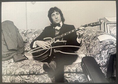 Pete Townshend Signed Autograph 7x5 Photo Music The Who Singer NEW LOW PRICE