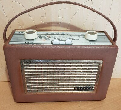 Hacker Model RP17 Mini Herald Transistor Radio 1960s Tested Working.