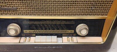 Vintage Old Antique Radio 3D Sound GRUNDIG 2068/GB Untested Display Item