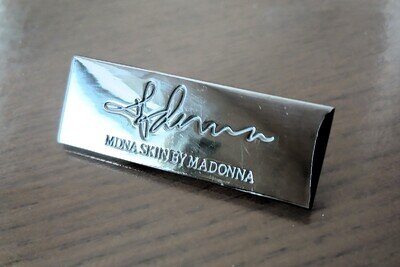 Madonna - MDNA SKIN : engraved autograph silver Metal plate : Japan PROMO rare