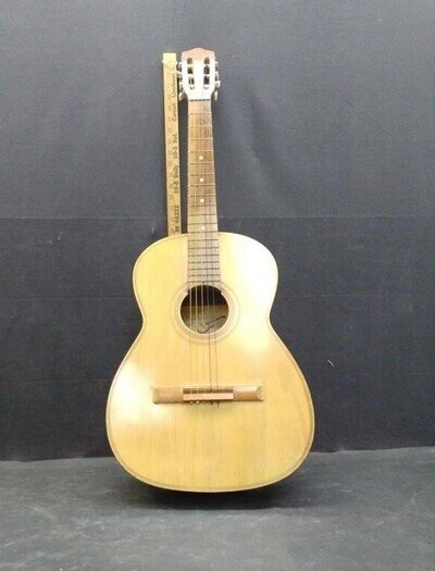 Vintage Tranquillo Giannini Brazilian Classical Acoustic Guitar 1960s Instrument