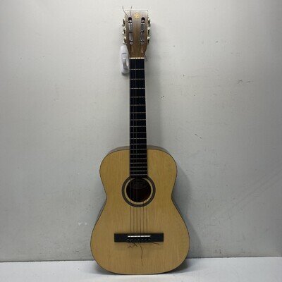 Silvertone Classic 6-String Classical Acoustic Guitar Natural Finish with Case