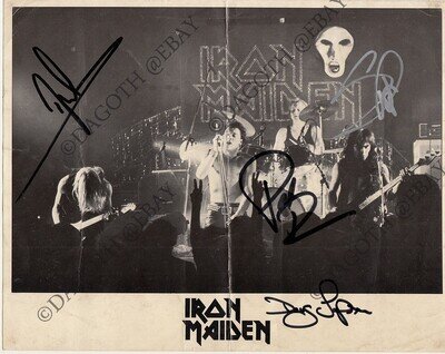 IRON MAIDEN 8x10 FULLY SIGNED Paul Di'Anno Steve Harris Dave Murray +1 AUTOGRAPH