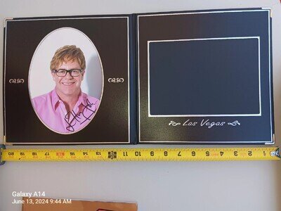 Elton John The Red Piano Ceasars Palace Las Vegas Lot Presigned Photo Autograph
