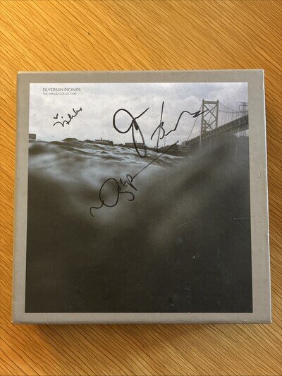 SILVERSUN PICKUPS THE SINGLES COLLECTION (2014) USED 7" VINYL BOXSET SIGNED