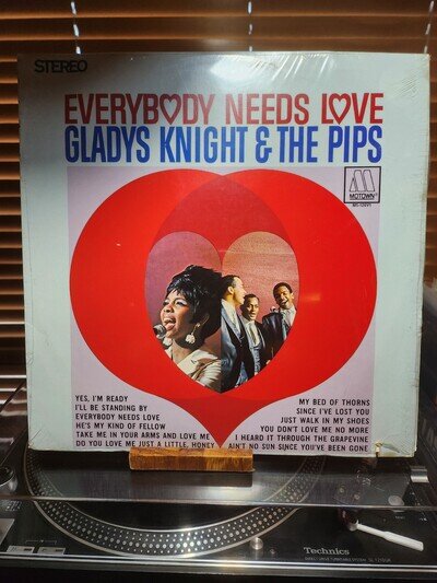 Gladys Knight & The Pips, Everybody Needs Love, 1981 Motown, M5-126V1, NM/NM