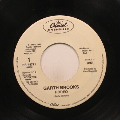 Country 45 Garth Brooks - Rodeo / New Way To Fly On Capitol Nashville