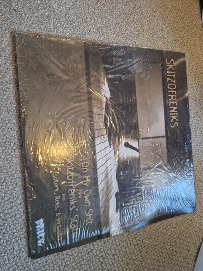 SKITZOFRENIKS - ON MY OWN SHIT (12") 1999!! RARE!! 7L & ESOTERIC + VIRTUOSO!!