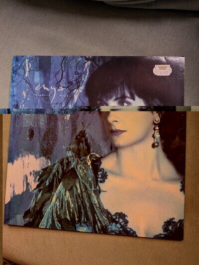 Enya - Shepherd Moons Europe 1991 Vinyl LP, Near Mint Condition