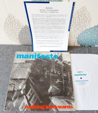 MANIFESTO Walking Backwards - Fire 1991 UK 12", Indie Rock ex Faith/Embrace/SOA