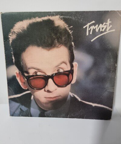 Elvis Costello & the Attractions Trust LP 12" Vinyl Album 1981
