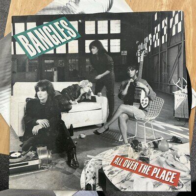 THE BANGLES ALL OVER THE PLACE VINYL LP CBS 450091 1984 EX.