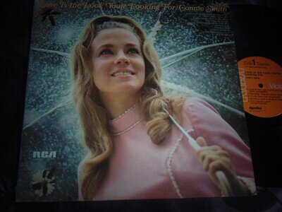 Connie Smith - Love is The Look You're Looking For - Vinyl LP USA 1973