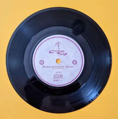 Cocteau Twins Pearly-Dewdrops' Drops 7" Vinyl AD 405. Rare. Mint Condition.