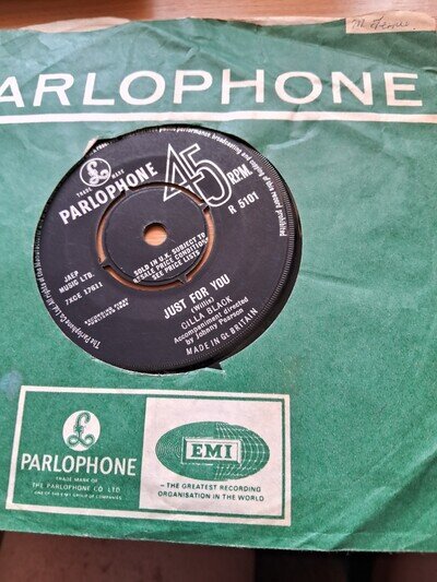 CILLA BLACK Rare error label 45 vinyl. Just for you