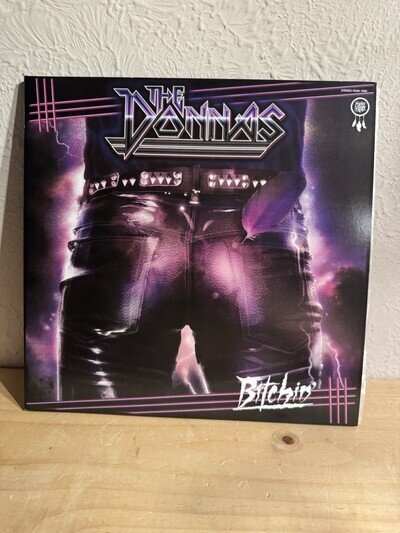 The Donnas - Bitchin' (Remastered, Expanded)(2x STRAWBERRY W/ BLACK SWIRL VINYL)