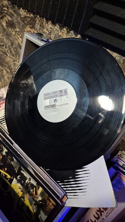 Chicane Ft. Mason - Strong In Love - 12" Vinyl Single - Trance - 1998 0091670EXT