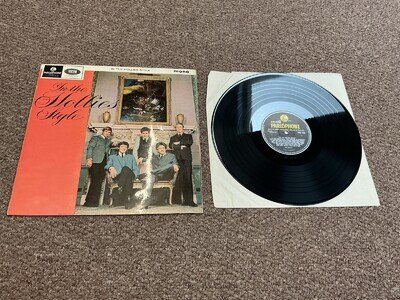 The Hollies-In The Hollies Style 1964 1st Press UK Mono Parlophone LP Great Pls