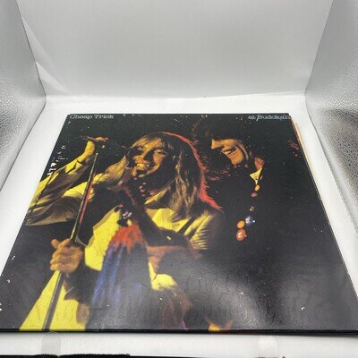 Cheap Trick at the Budokan 1979 UK LP Not yellow